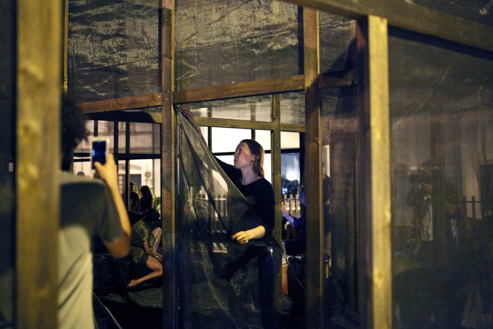 GALLERY performance VaniaRoriscoJochenArbeit 002 c filipa couto