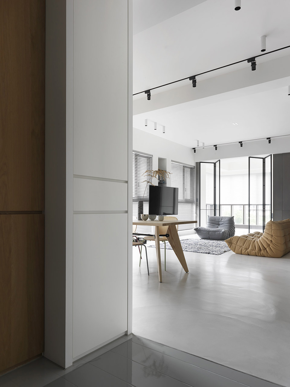 CHIANG HOUSE, Hsinchu city,Taiwan by 2BOOKS space design - 谷德设计网