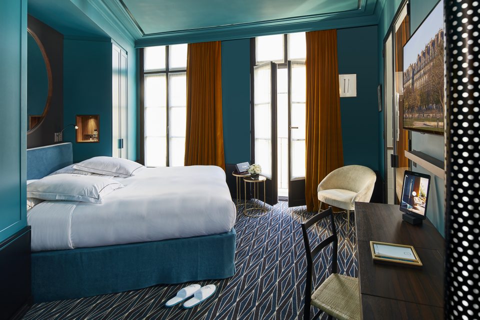 Le Roch Hotel Spa by Sarah Lavoine 03 room 1