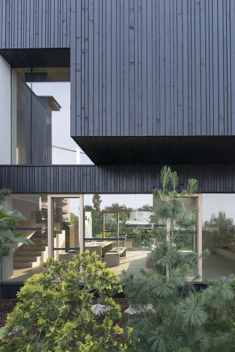 OFIS 3SHOEBOX HOUSE PHOTO TOMAZ GREGORIC 8