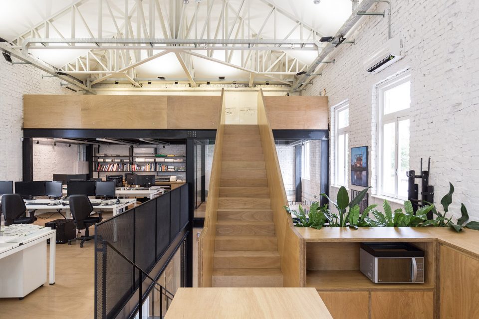 Republica 358 by Hype Studio 23