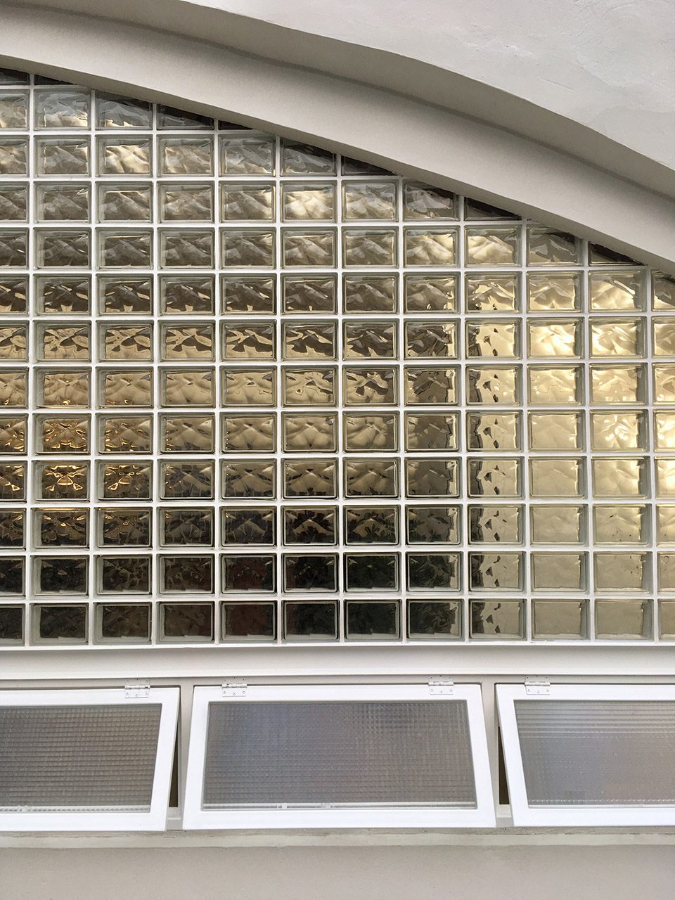Shanghai Hongqiao hangar renovation by Naza Studio 10