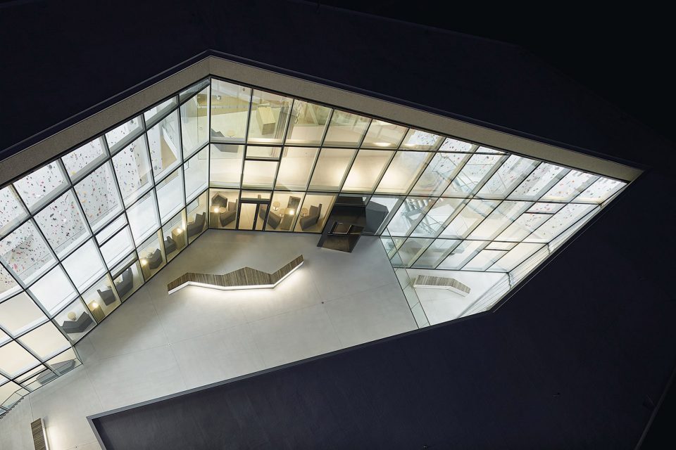 climb. centre 03