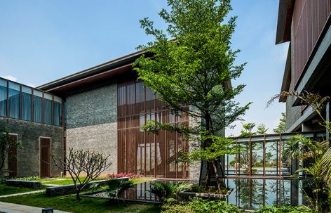 广西百色干部学院 / 华东设计总院