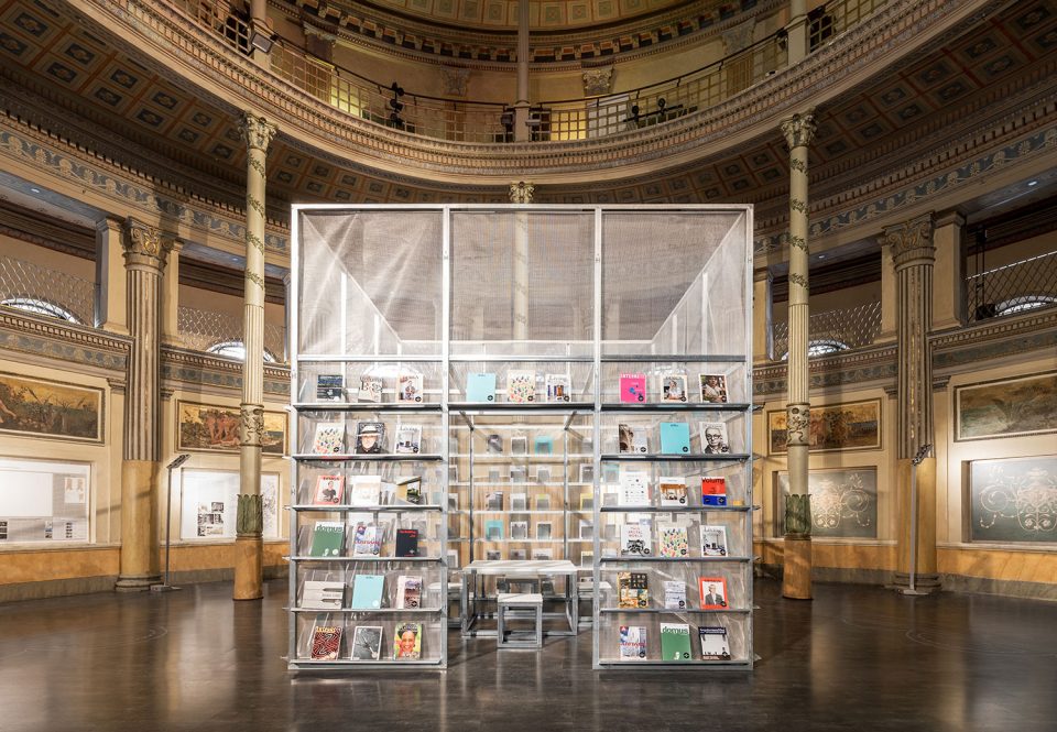 A pop up wireframe newsstand By SET Architects