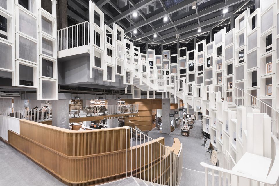 Alt Life Bookstore in Ningbo by Kokaistudios