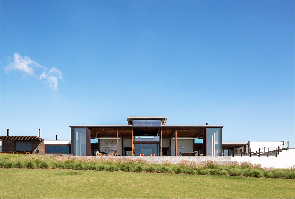Single family vacation house By Candida Tabet Arquitetura0