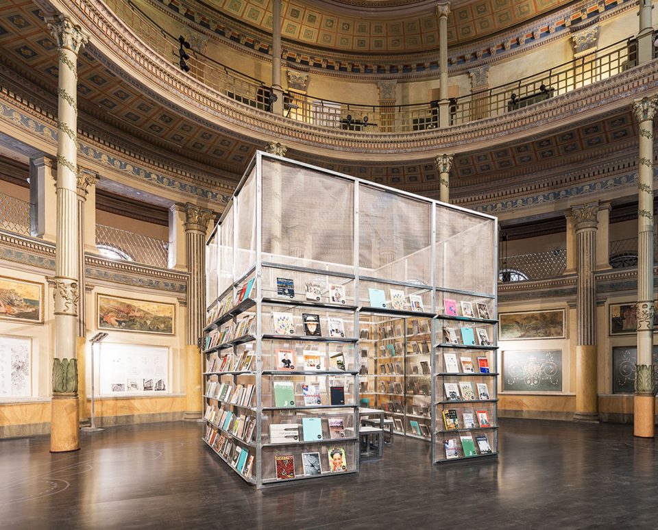 A pop up wireframe newsstand By SET Architects