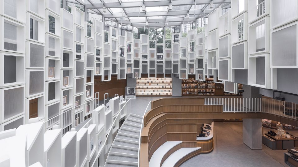 Alt Life Bookstore in Ningbo by Kokaistudios