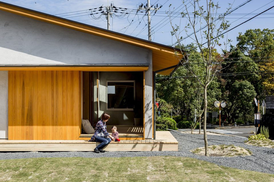 Kojyogaoka House By HEARTH ARCHITECTS