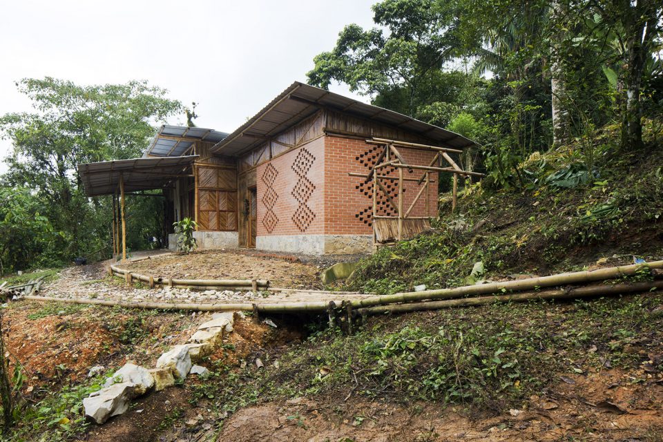 RURAL HOUSING EXERCISE I By Communal Taller de Arquitectura community of Tepetzintan
