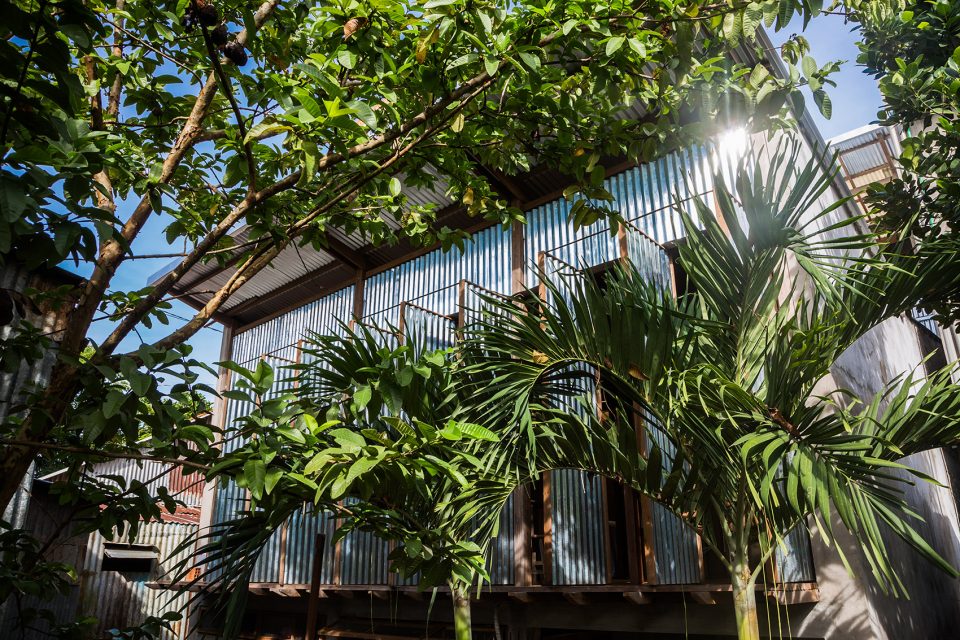 House in Chau Doc By NISHIZAWA ARCHITECTS