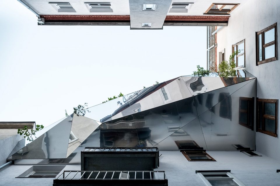 Skyscaper By X ARCHITEKTEN