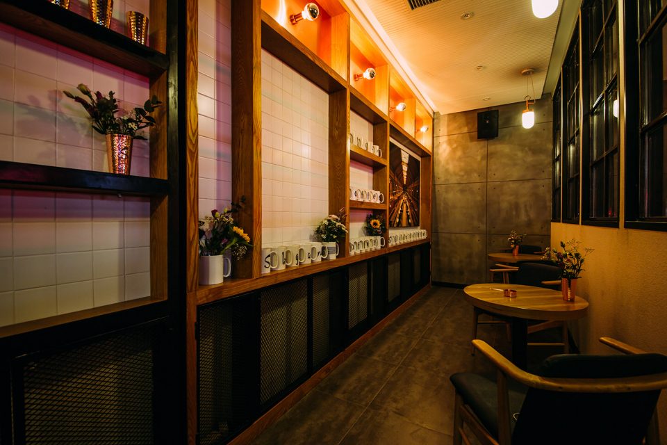 Slogan Bar China by TAO studio