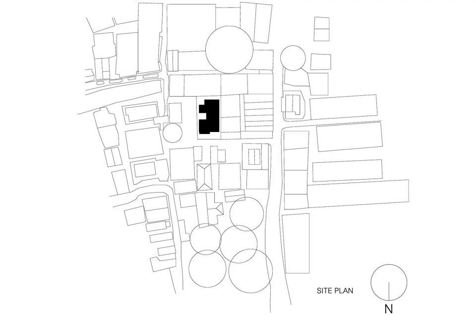Baan Kanom Chan by Anonym Studio