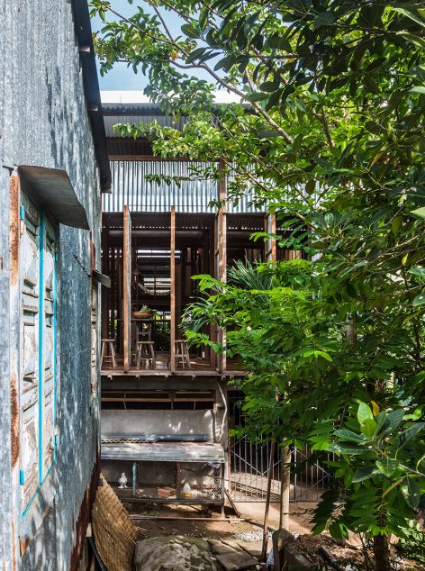 House in Chau Doc By NISHIZAWA ARCHITECTS