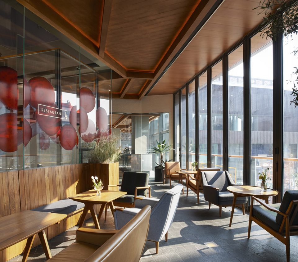 Restaurant Y by odd