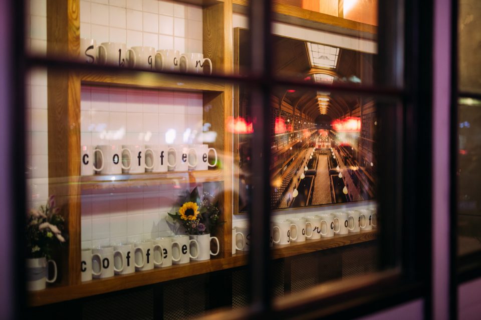 Slogan Bar China by TAO studio