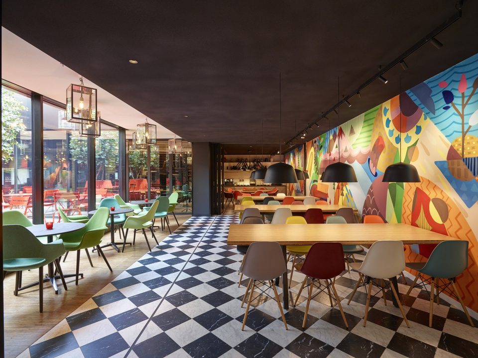 citizenmM Gare de Lyon by concrete