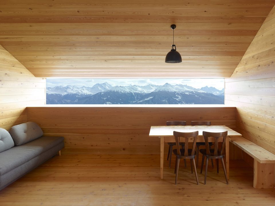 Gaudin House by Savioz Fabrizzi Architectes 960x719 1