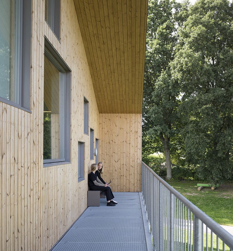 Skovbakken School by CEBRA
