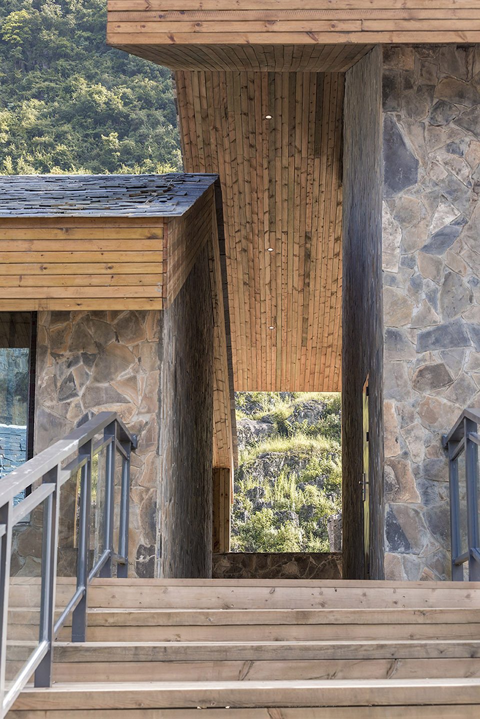 Tourist Center of Anlong Limestone Resort China by 3andwich DesignHe Wei Studio