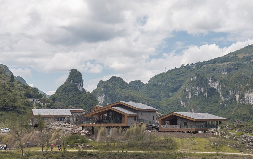 Tourist Center of Anlong Limestone Resort China by 3andwich DesignHe Wei Studio