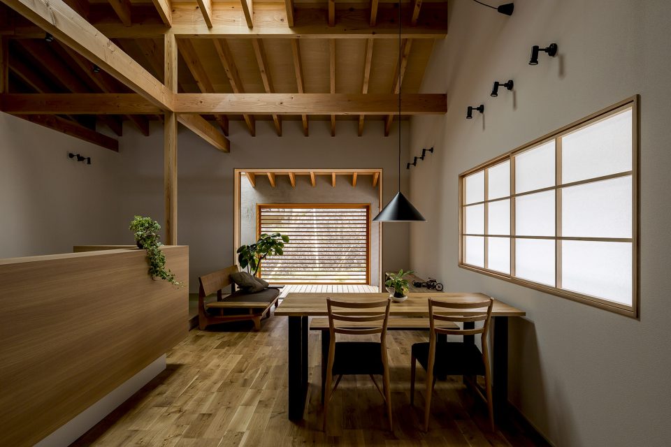 Kojyogaoka House By HEARTH ARCHITECTS