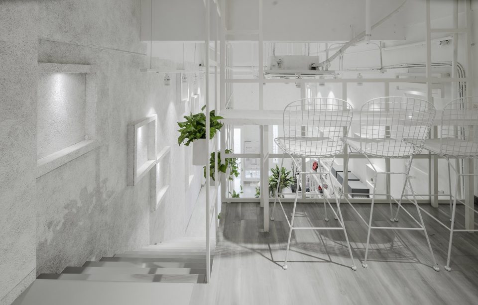 Warmer White by Dspace design