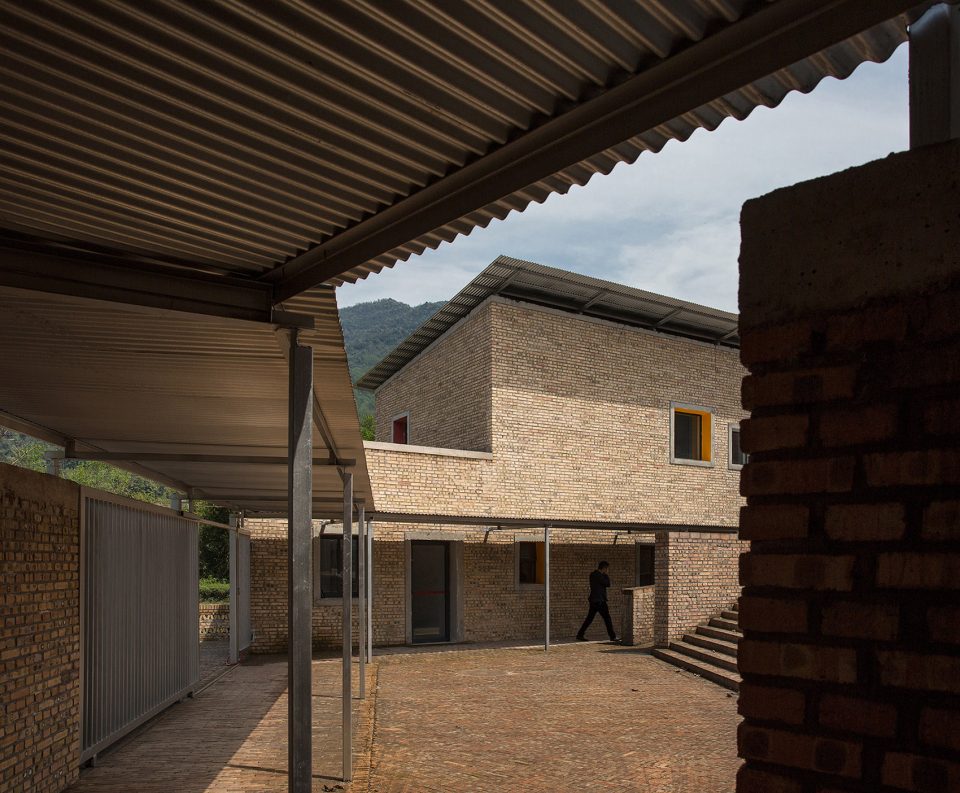 Xinchang village’s central kindergarten in Tianquan county sponsored by the One Foundation By Atelier Deshaus