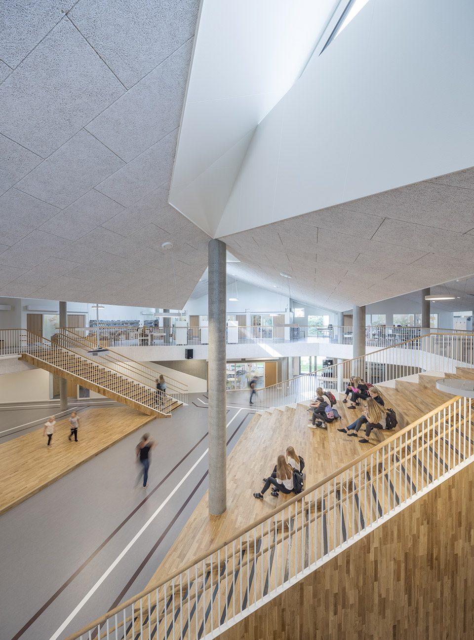 Skovbakken School by CEBRA