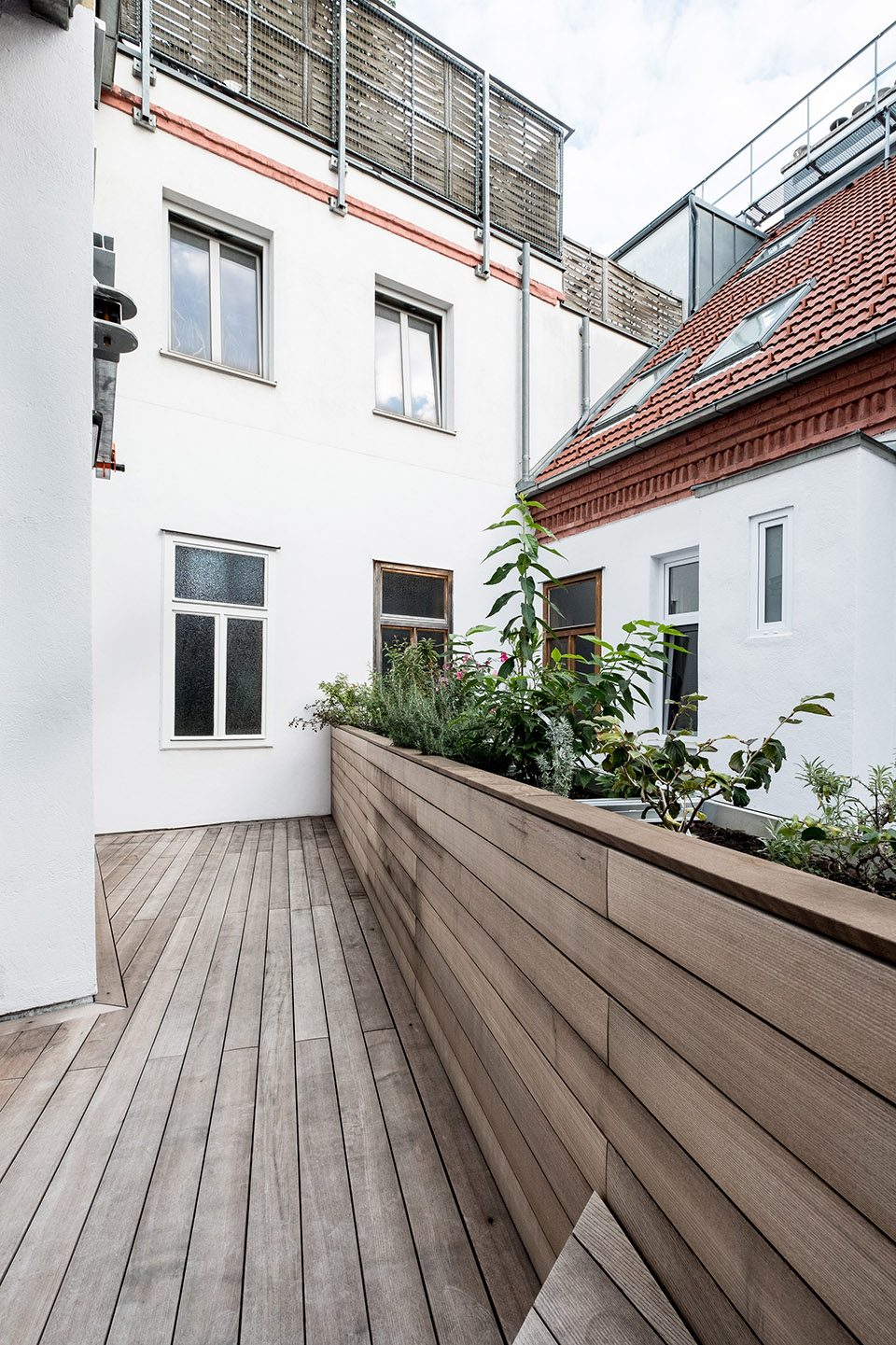 Skyscaper By X ARCHITEKTEN