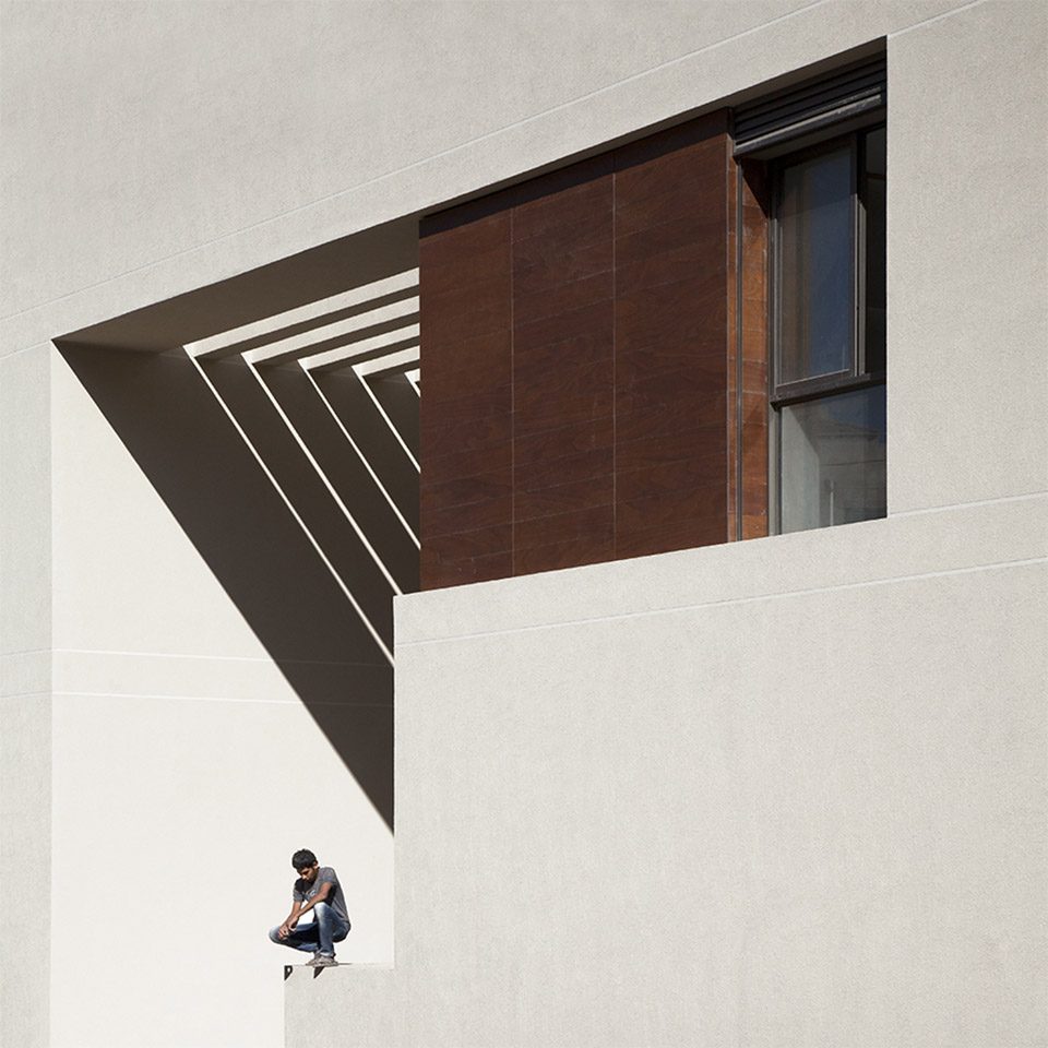 A Closer Look at the Ordinary By Serge Najjar