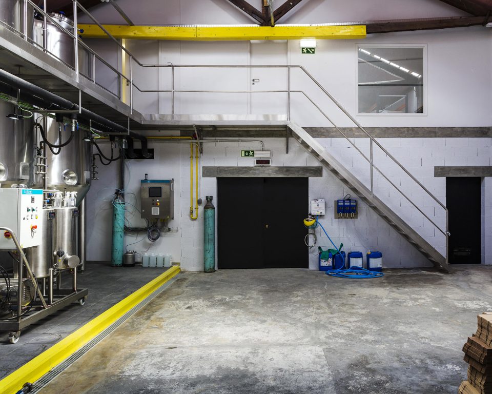 Musa Brewery by Moreira Architectures