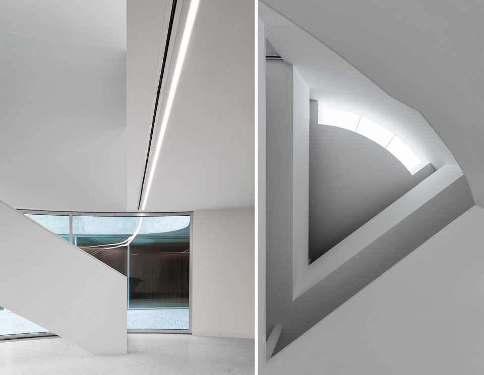 Raiffeisen Bank of Campagnadorna in Stabio by Montemurro Aguiar Architetti00