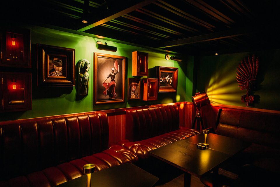 Slogan Bar China by TAO studio