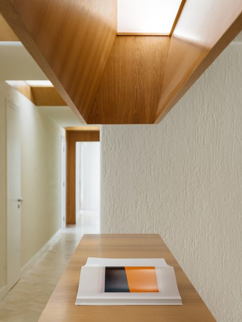 Luciano Cordeiro Apartment By Aurora Arquitectos studio