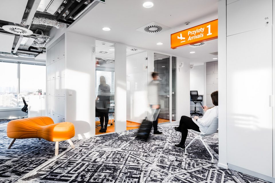 MediaCom Warsaw by Workplace