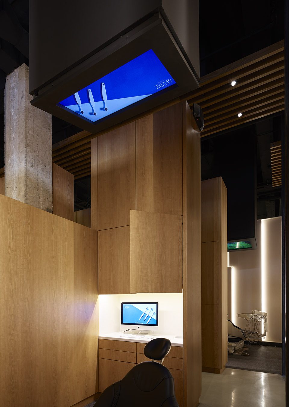 Studio Dental by Montalba Architects