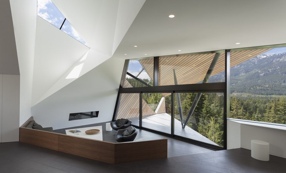 Headway House By Patkau Architects 960x579