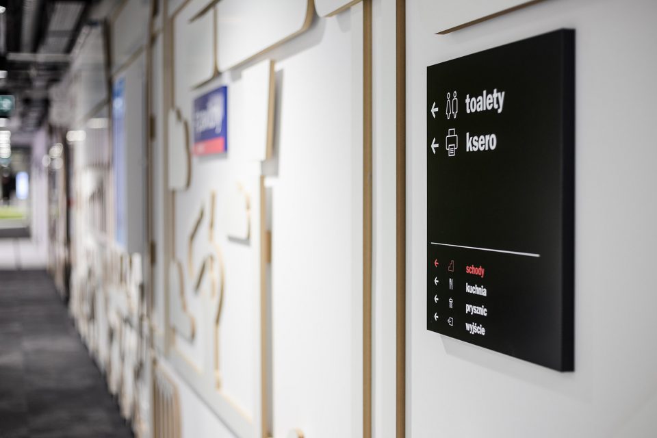 MediaCom Warsaw by Workplace