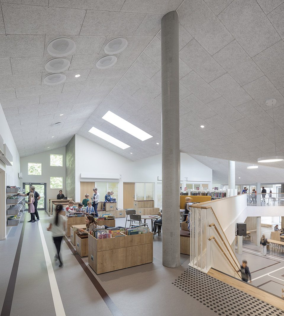 Skovbakken School by CEBRA