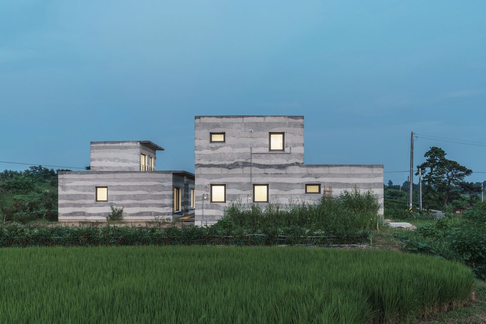 Stratum House by stpmj