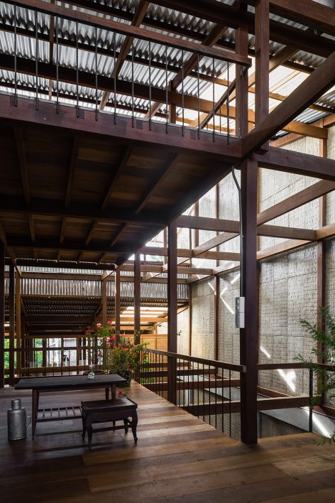 House in Chau Doc By NISHIZAWA ARCHITECTS