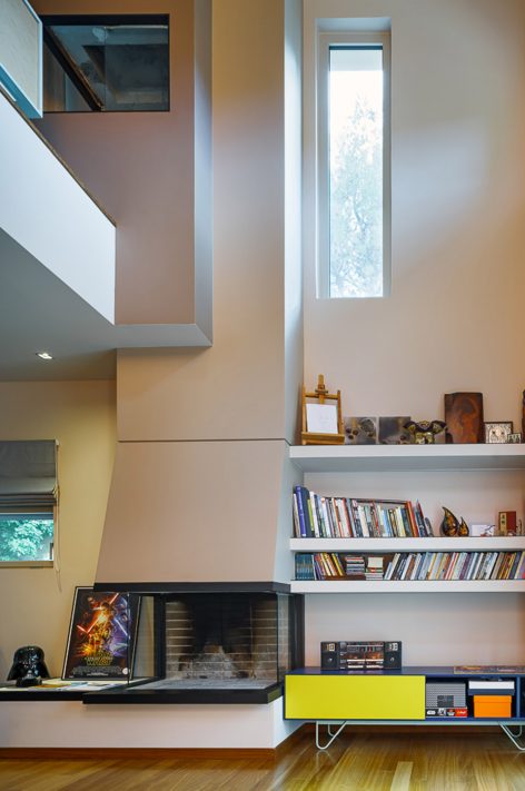 Opening House By Kipseli Architects