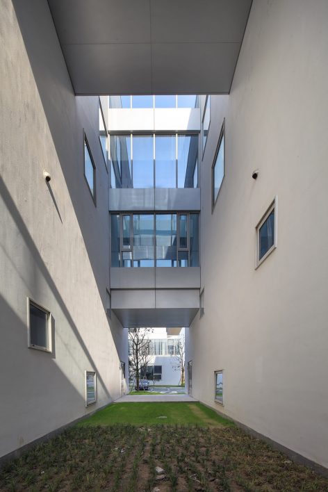 Plot C Auto Innovation Park Shanghai International Automobile City By Atelier Z