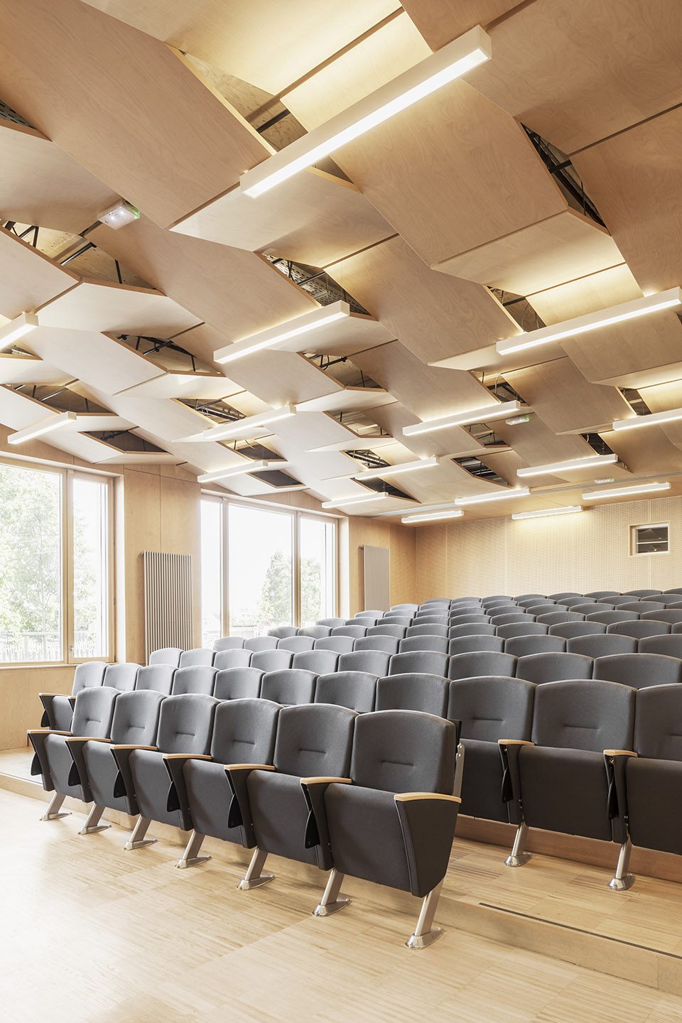 Max Weber Building by Atelier Pascal Gontier