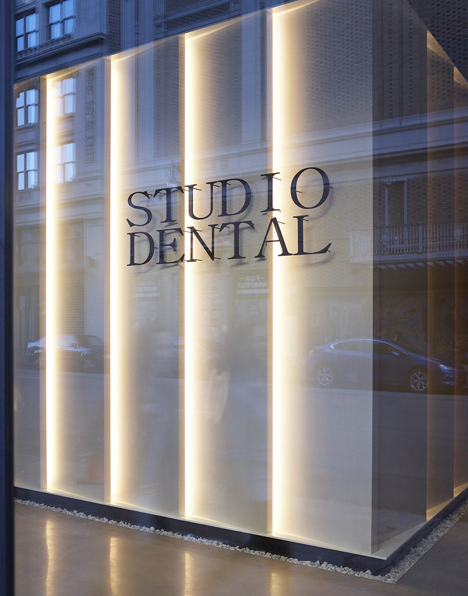 Studio Dental by Montalba Architects