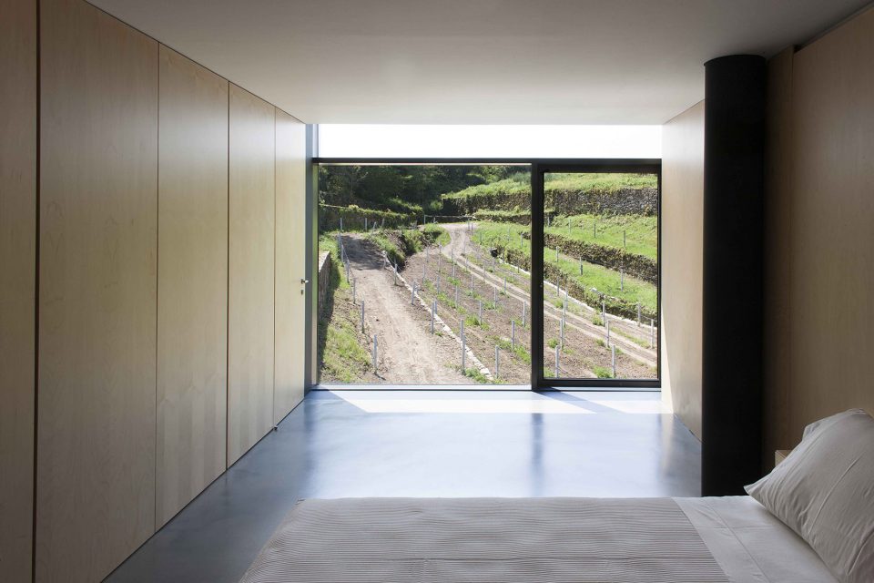 agroturismo em melgaco by correiaragazzi arquitectos