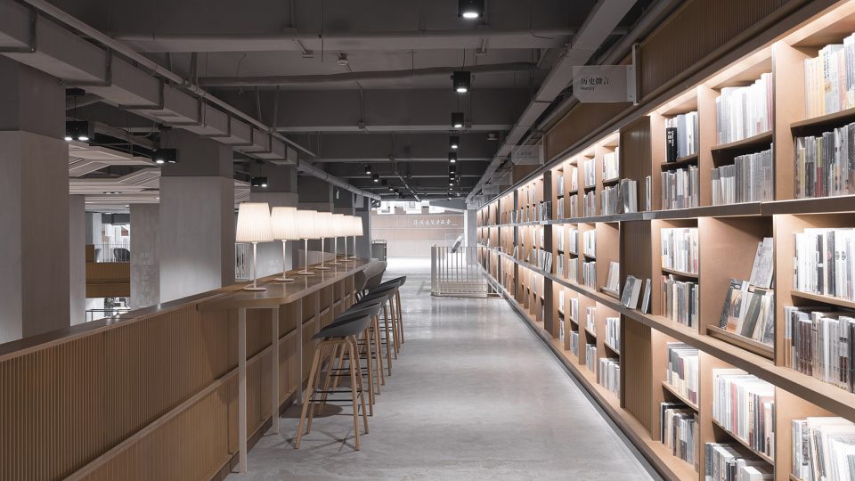 Alt Life Bookstore in Ningbo by Kokaistudios